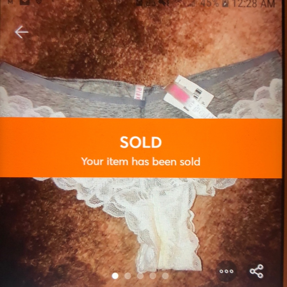 SOLD DO NOT BUY VS Pink Small Panty white lace ✨
